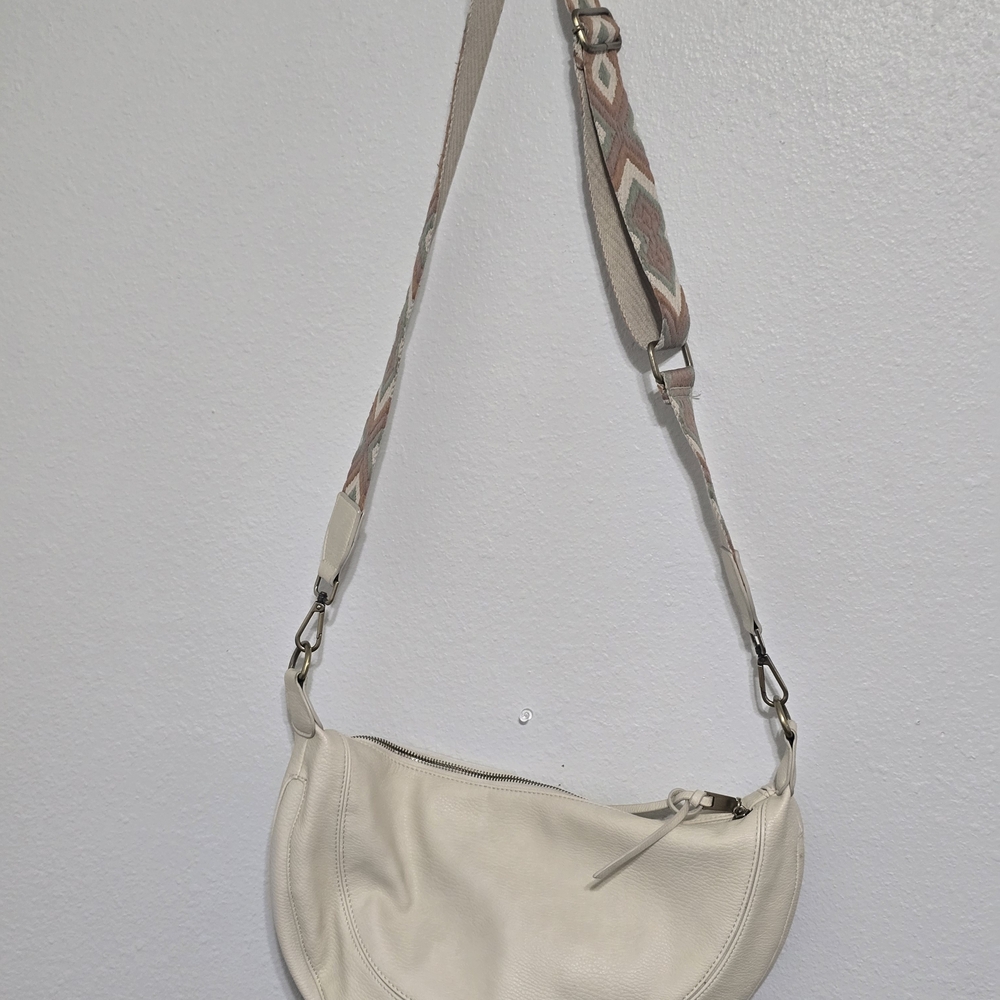 Elegant Cream Crossbody Bag